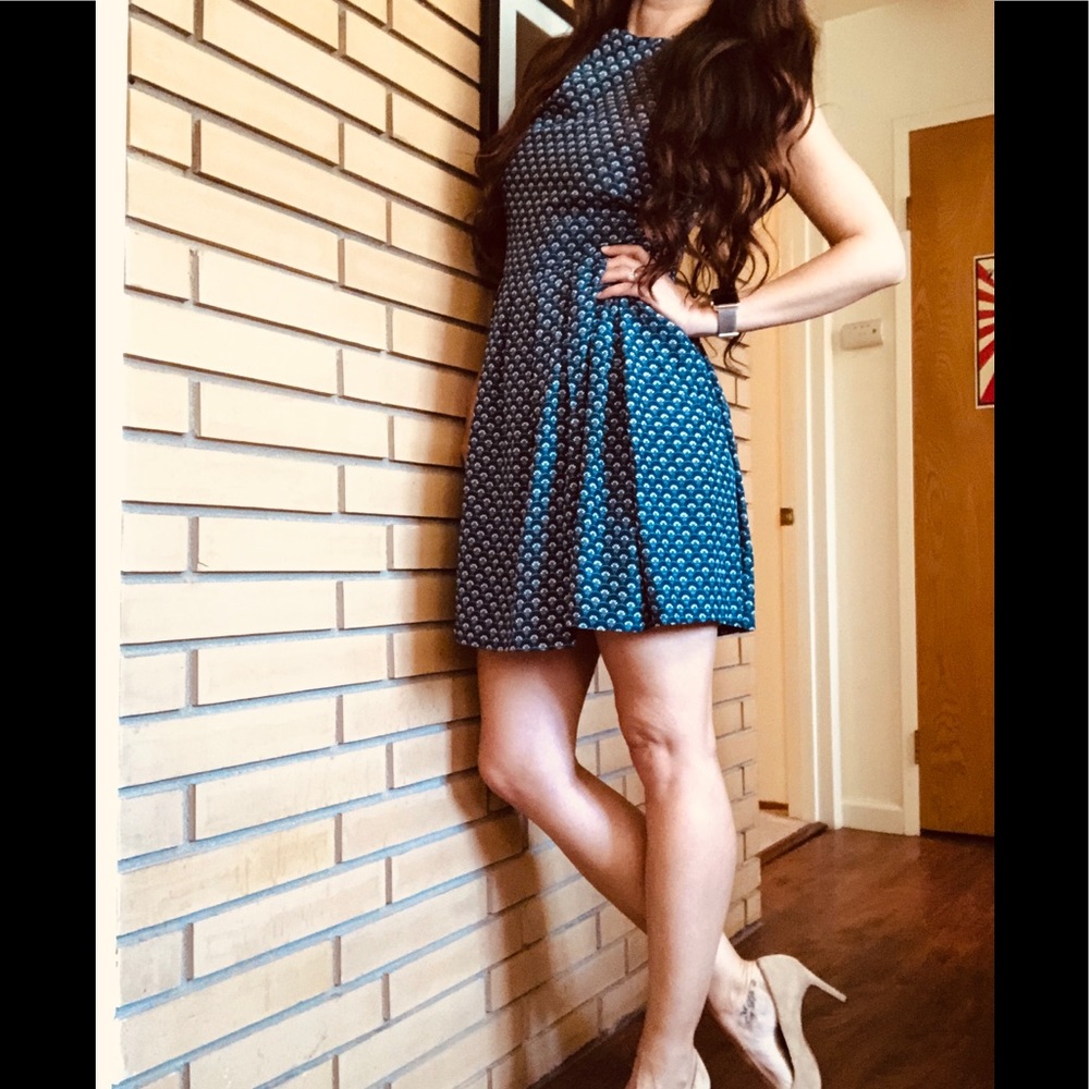 💕2 for $10💕Knee length patterned dress